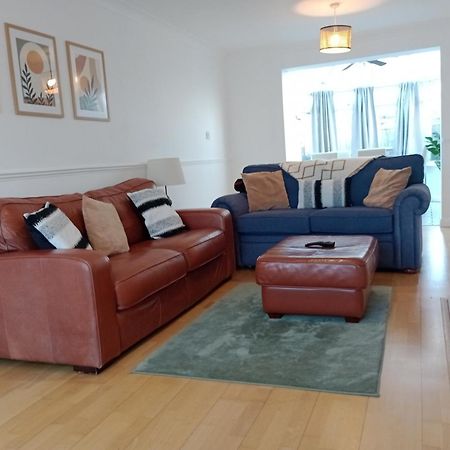 3Br House With Garden Near Bicester Village Buitenkant foto