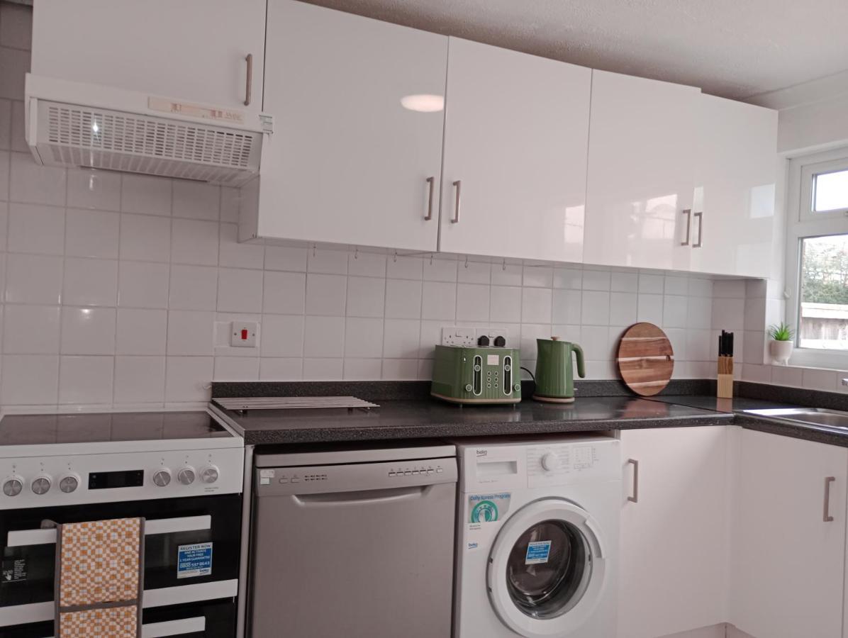 3Br House With Garden Near Bicester Village Buitenkant foto