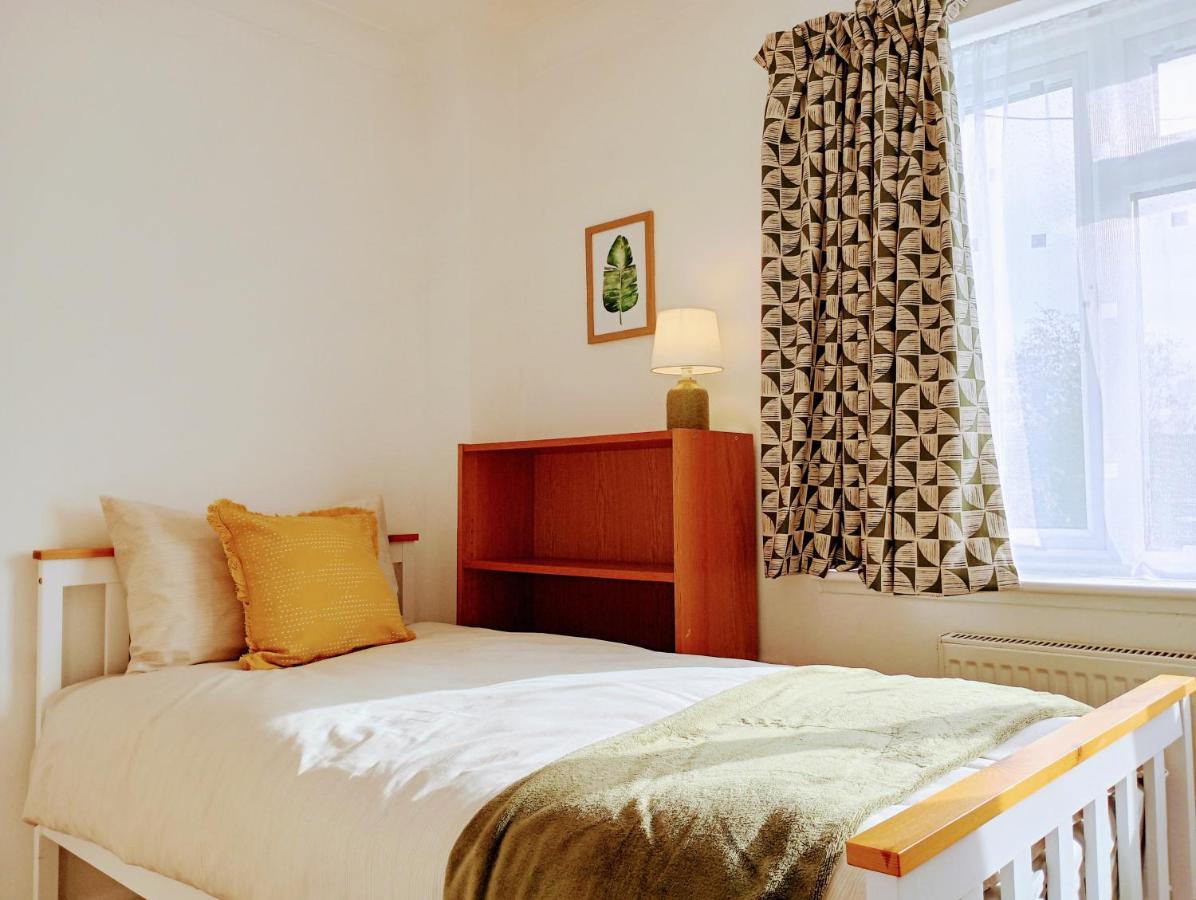 3Br House With Garden Near Bicester Village Buitenkant foto